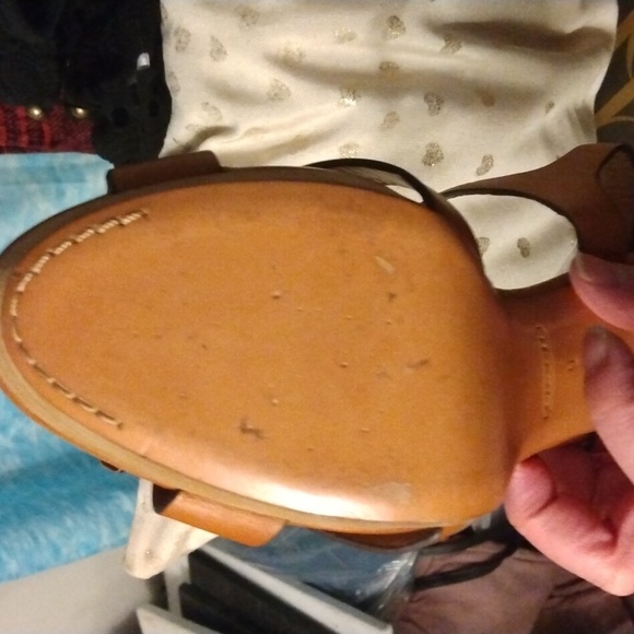 Coach Dani women's tan strap platform heels sz 9B - Picture 10 of 17